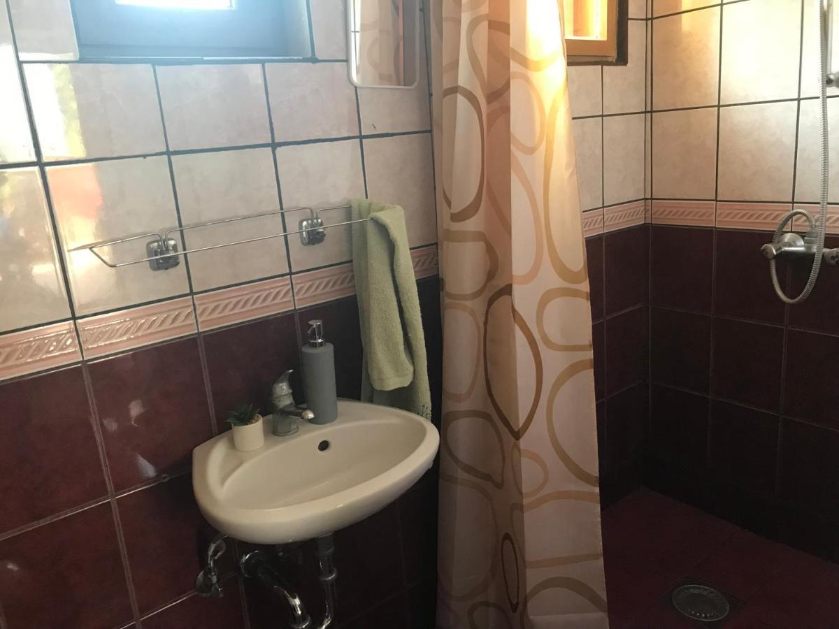 Edu Apartman ハイデゥソボスロー エクステリア 写真